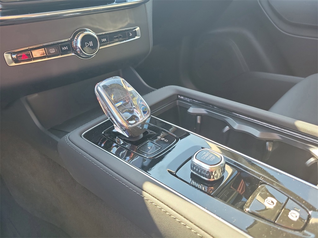 new 2026 Volvo XC90 car, priced at $63,845