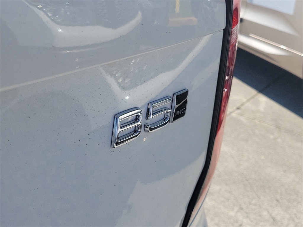 new 2026 Volvo XC90 car, priced at $63,845