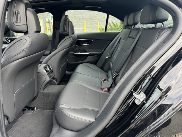 2025 Mercedes Benz C 300 4MATIC photo 13