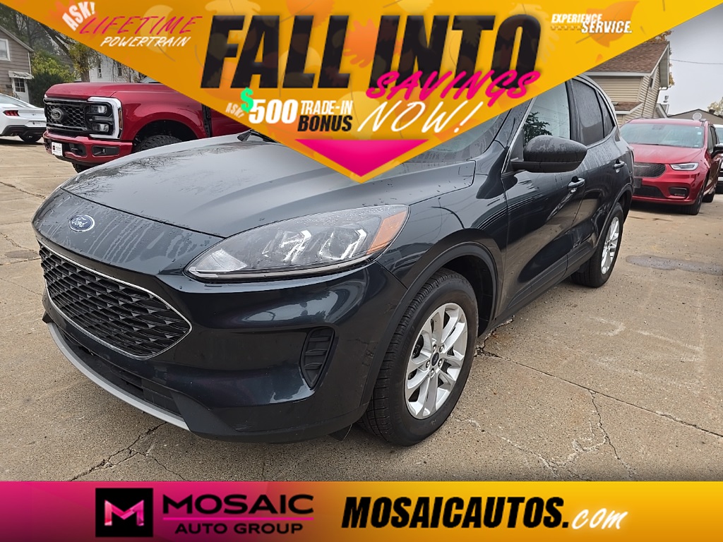 Used 2022 Ford Escape SE Hybrid SUVs