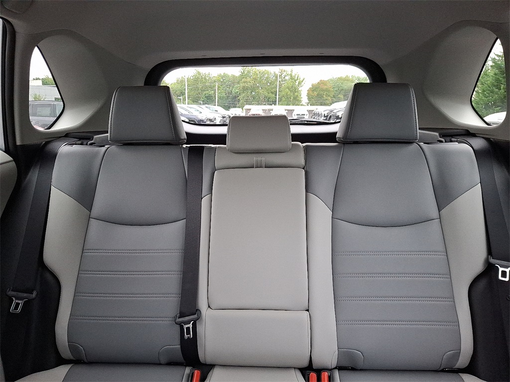 2025 Toyota RAV4 XLE Premium photo 9