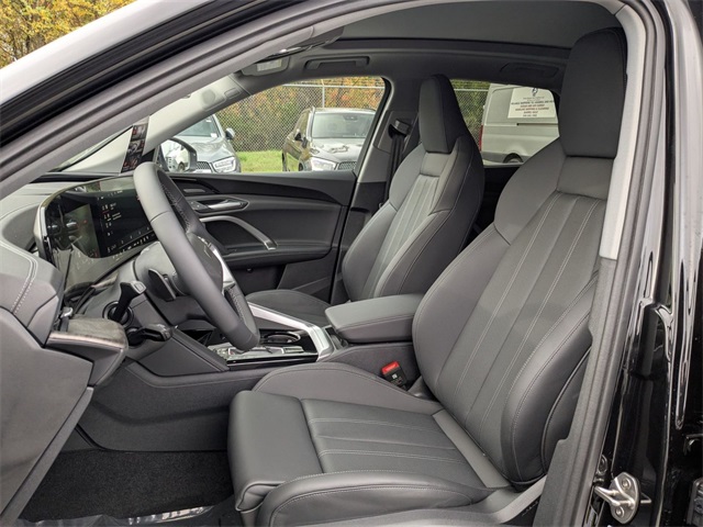 new 2025 Audi Q5 car, priced at $61,950