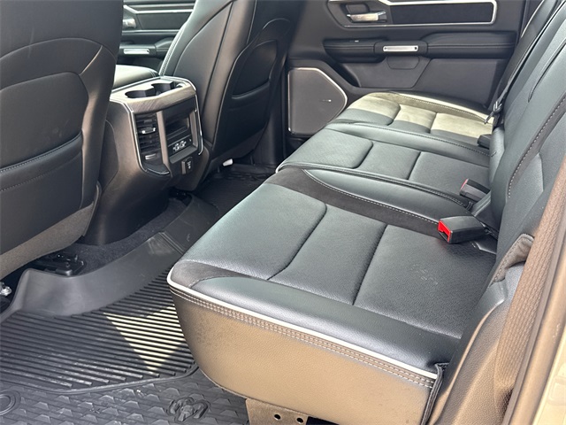 2025 Ram 1500 Laramie photo 13