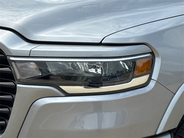 2025 Ram 1500 Laramie photo 2