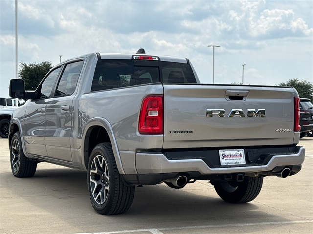 2025 Ram 1500 Laramie photo 4