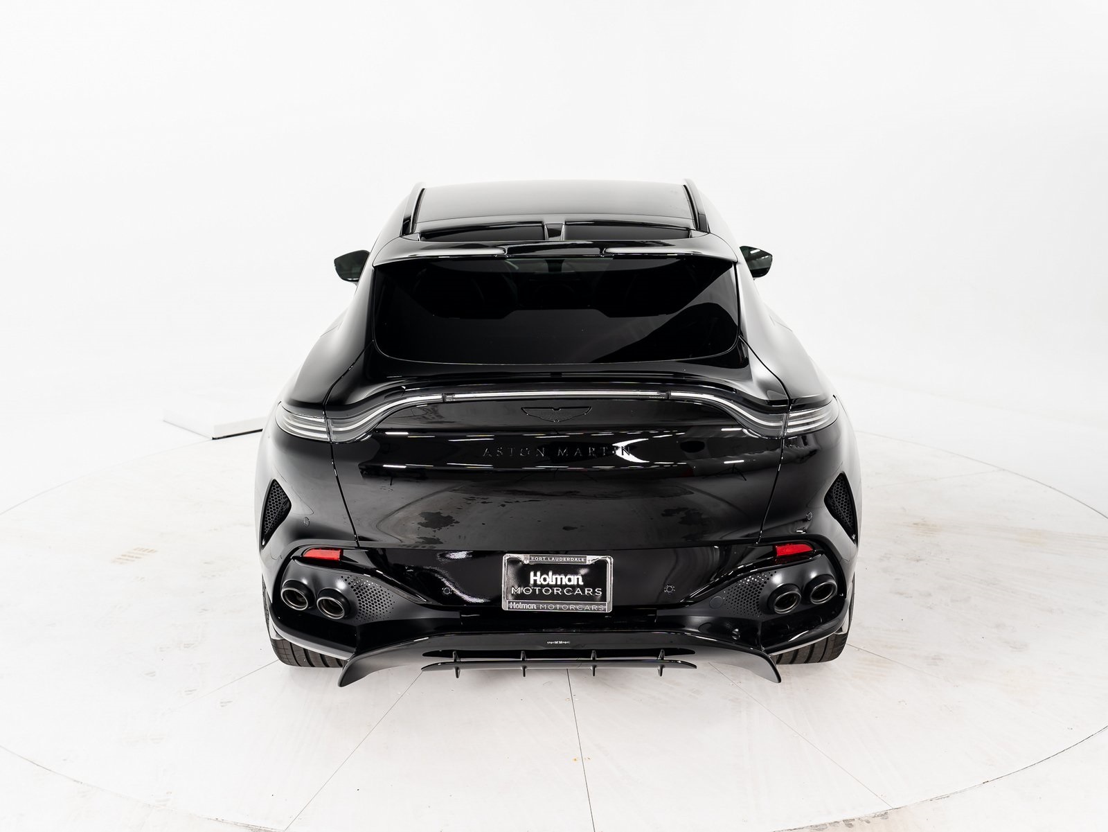 2025 Aston Martin DBX AM8 DBX707 photo 3