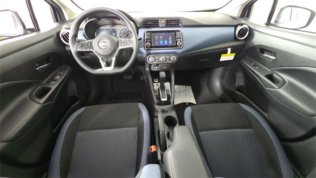 2025 Brilliant Silver Metallic Nissan Versa 1.6 SV FWD Sedan