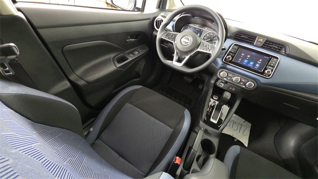 2025 Brilliant Silver Metallic Nissan Versa 1.6 SV FWD Sedan