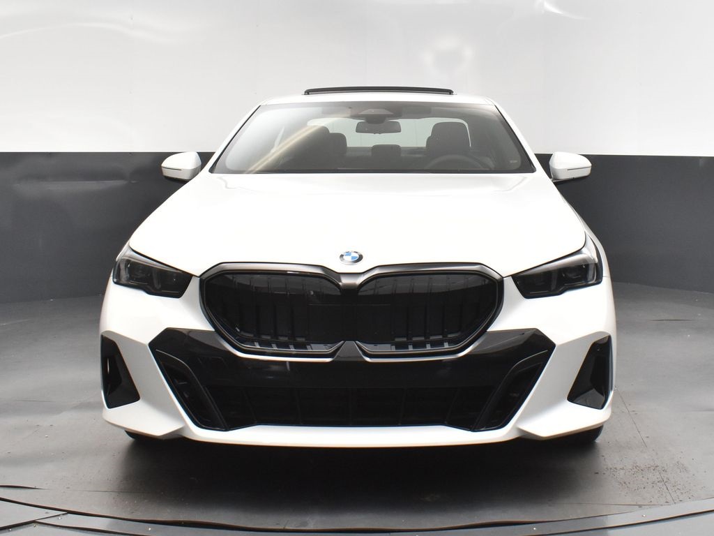 2026 Alpine White BMW 5 Series 530i RWD Sedan