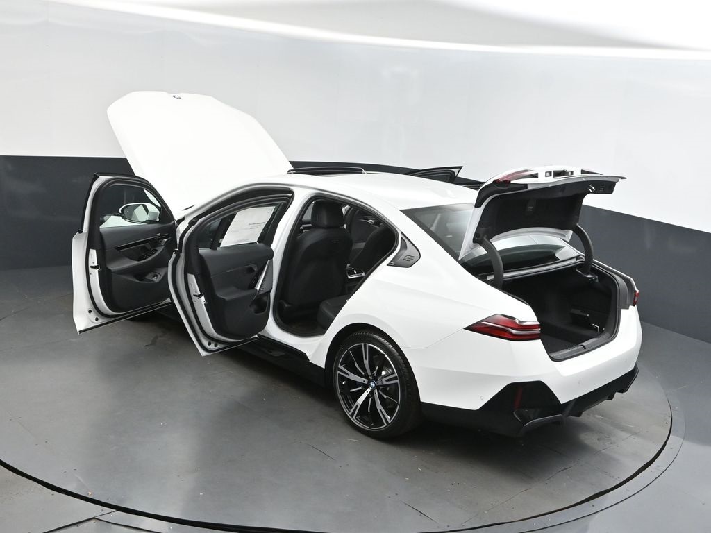 2026 Alpine White BMW 5 Series 530i RWD Sedan