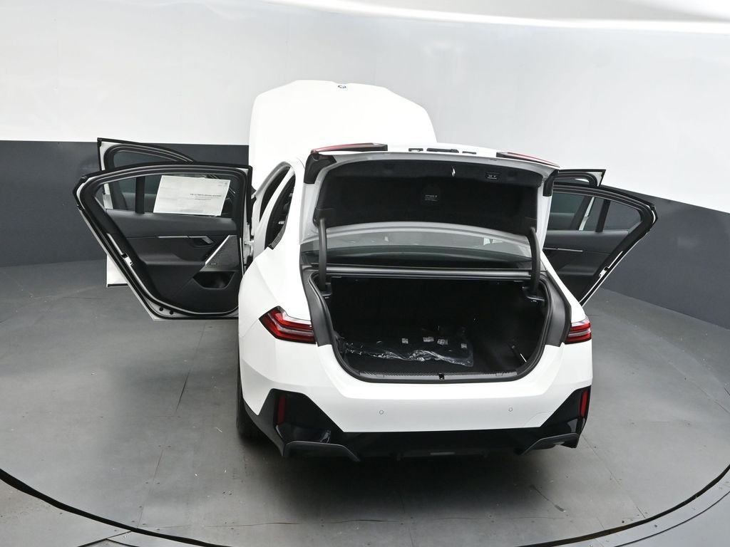 2026 Alpine White BMW 5 Series 530i RWD Sedan