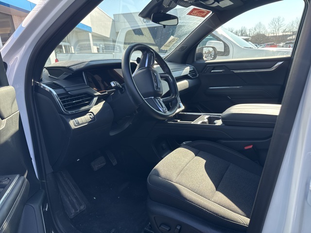 used 2025 GMC Acadia car, priced at $32,988