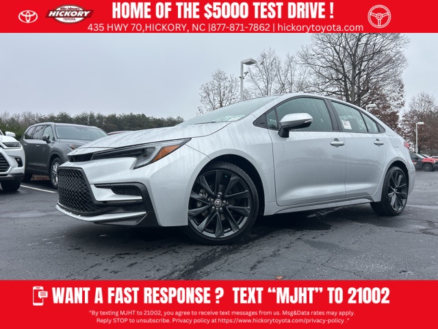 2024 Toyota Corolla SE's photo