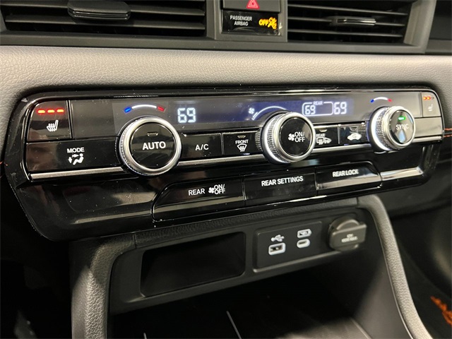 2025 Honda Pilot TrailSport photo 21