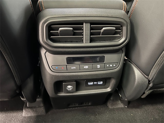 2025 Honda Pilot TrailSport photo 27
