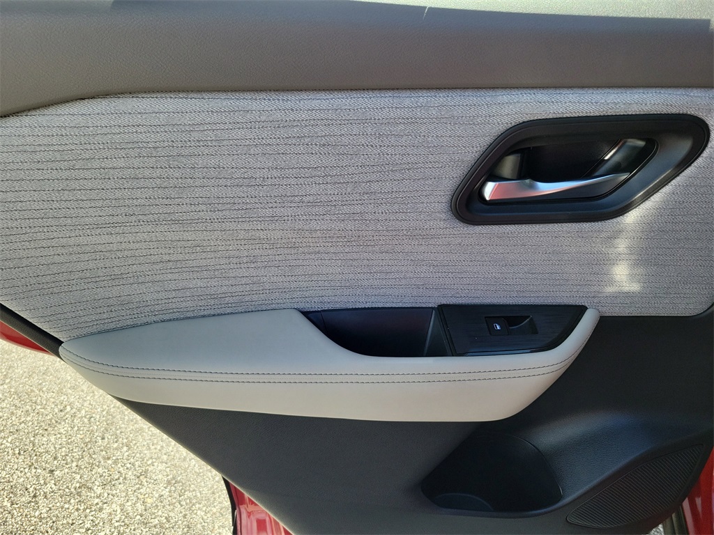 2021 Scarlet Ember Tintcoat Nissan Rogue SV FWD SUV