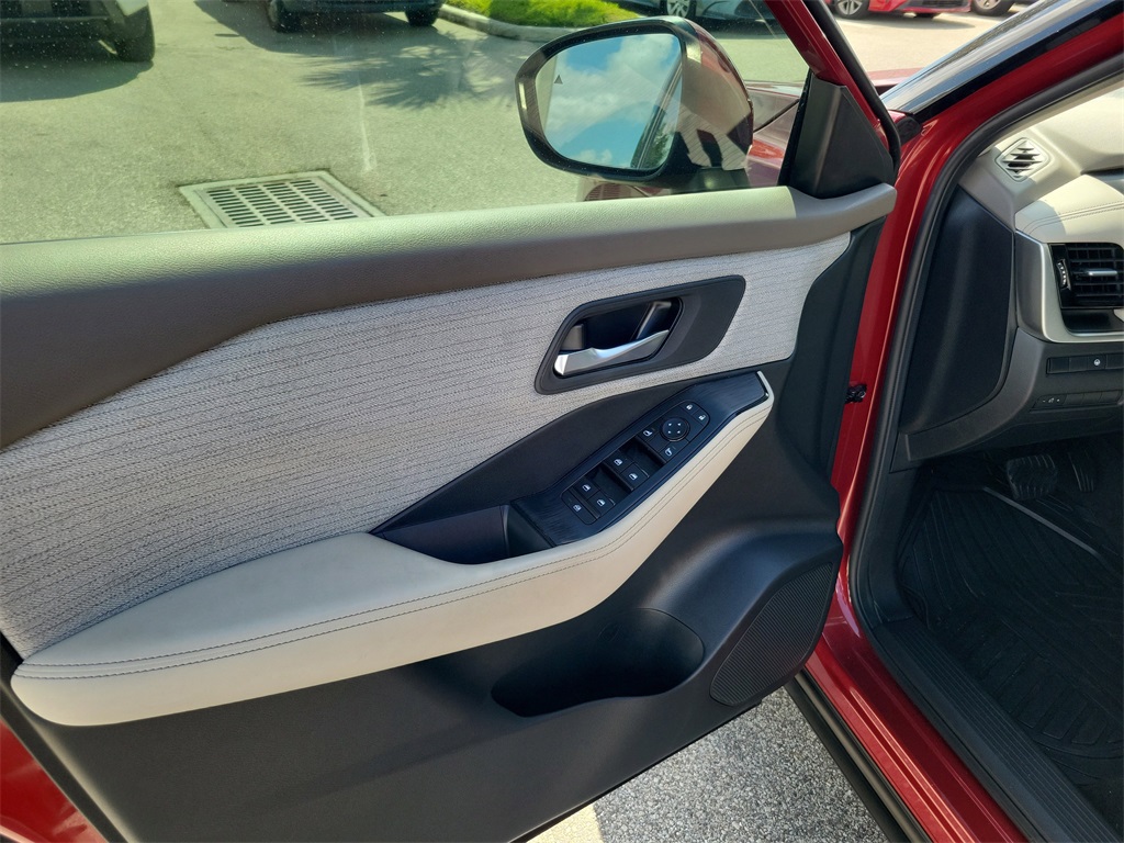 2021 Scarlet Ember Tintcoat Nissan Rogue SV FWD SUV