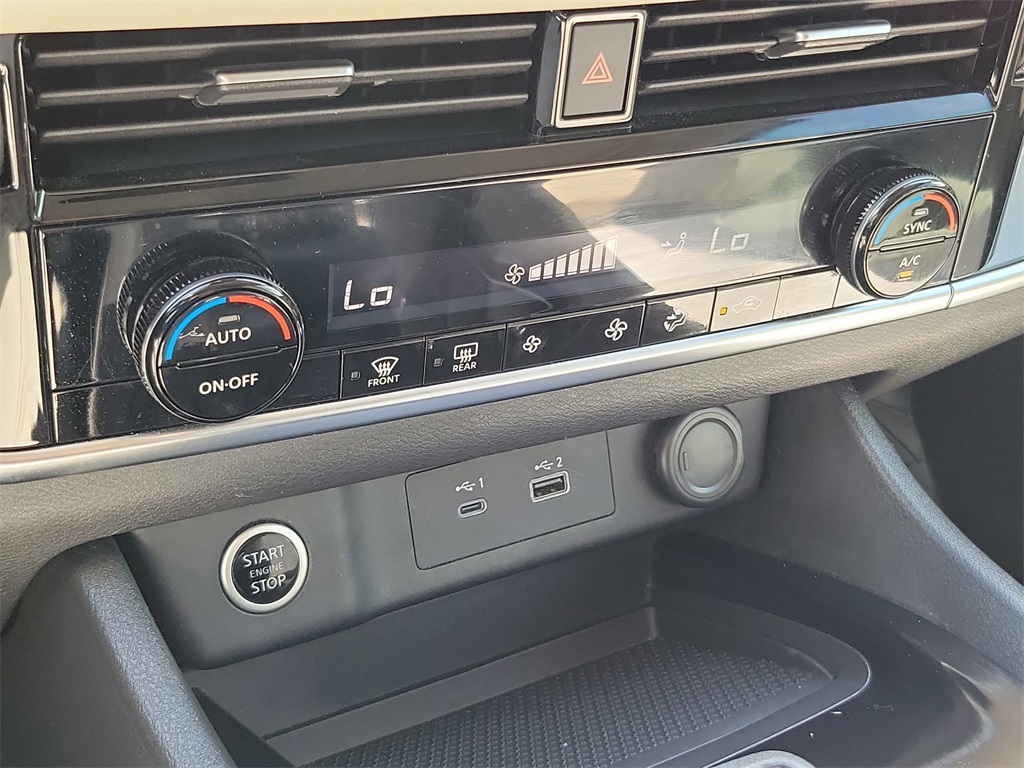 2021 Scarlet Ember Tintcoat Nissan Rogue SV FWD SUV