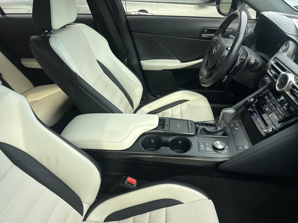 2022 Lexus IS 350 F SPORT RWD Sedan