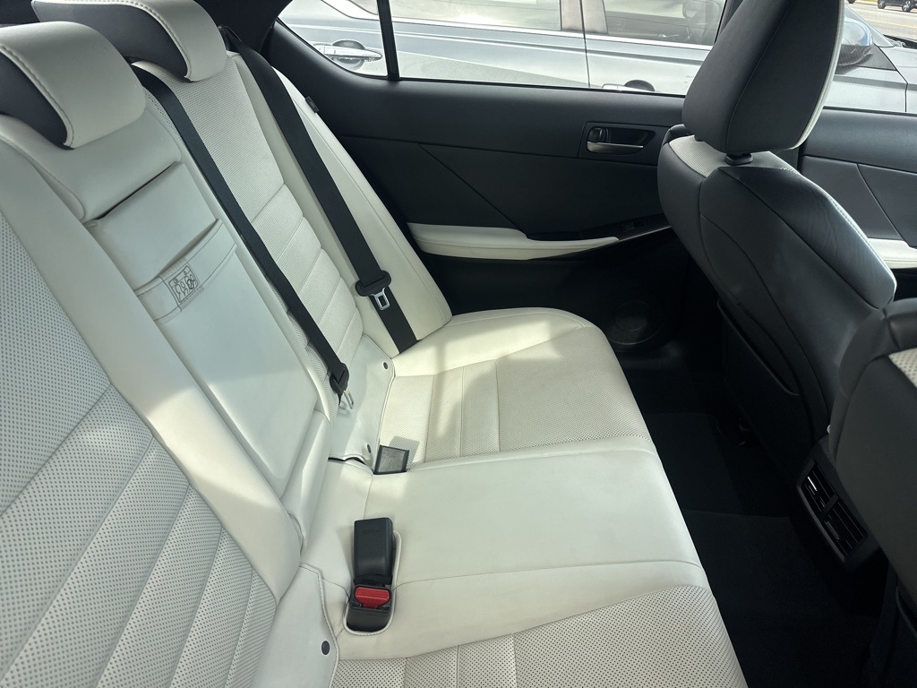 2022 Lexus IS 350 F SPORT RWD Sedan