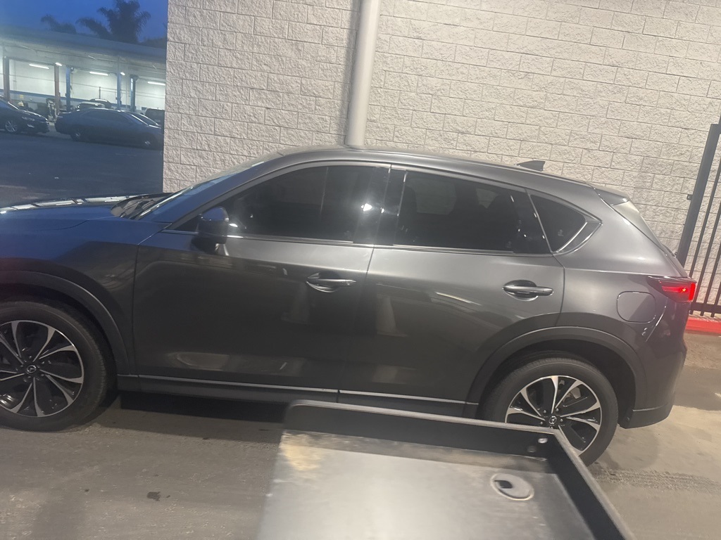 2023 Mazda CX-5 2.5 Premium Plus photo 4