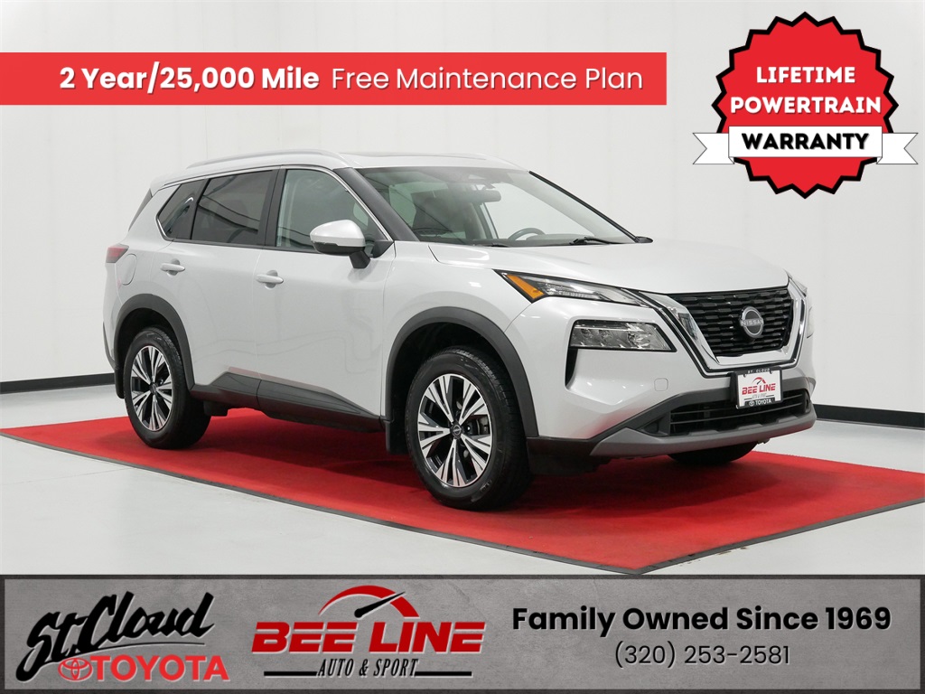 2023 Nissan Rogue SV's photo