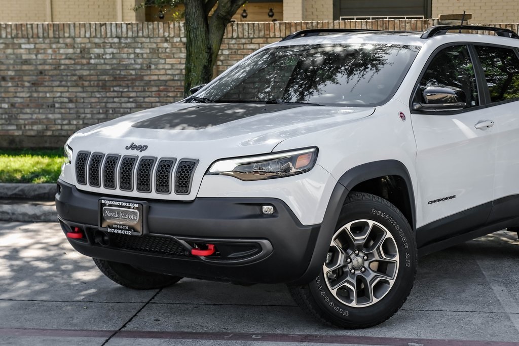 used 2022 Jeep Cherokee car, priced at $24,886