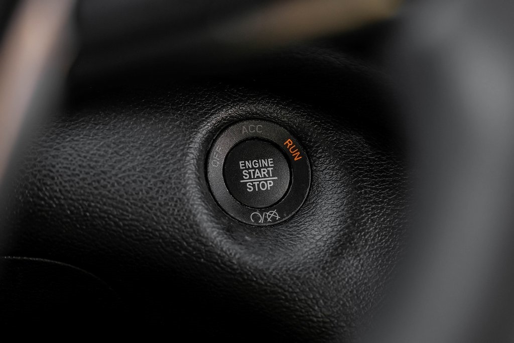 used 2022 Jeep Cherokee car, priced at $24,886