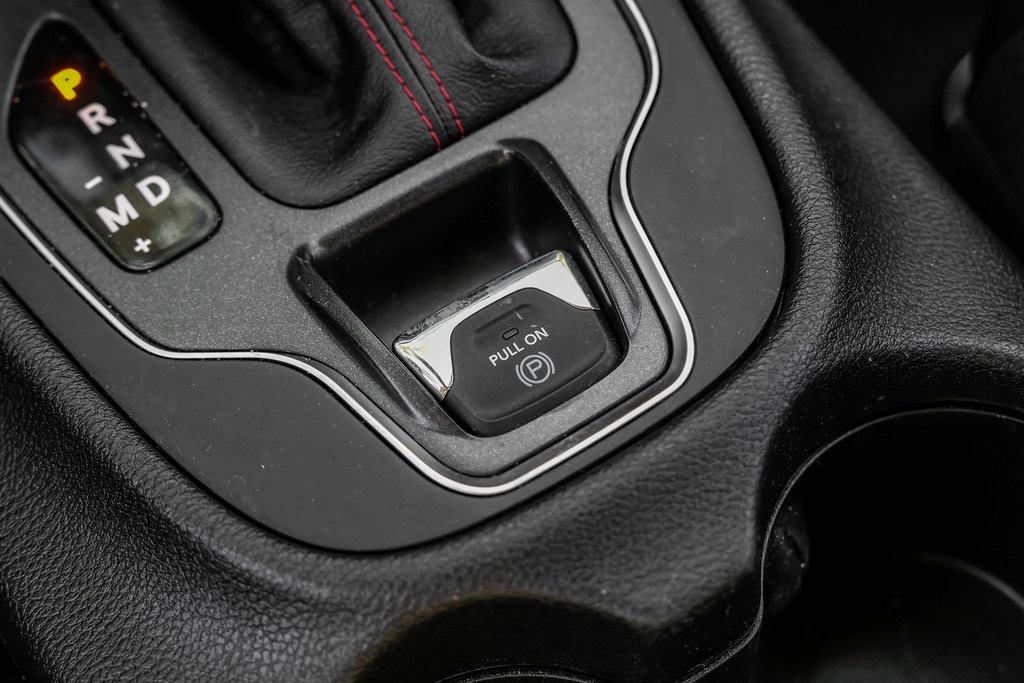 used 2022 Jeep Cherokee car, priced at $24,886