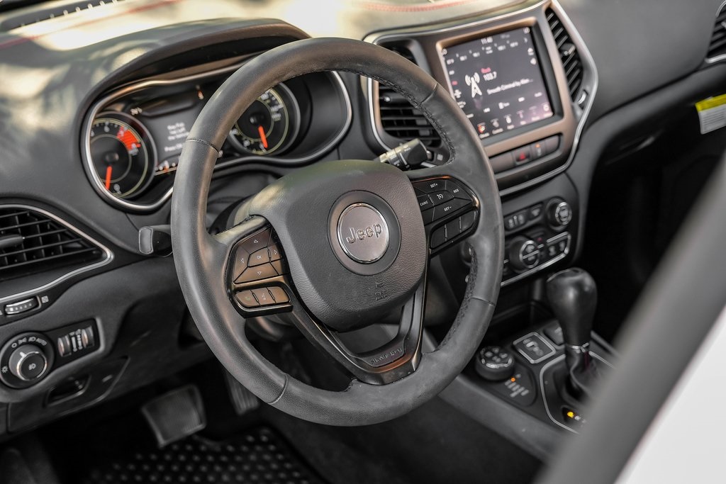 used 2022 Jeep Cherokee car, priced at $24,886