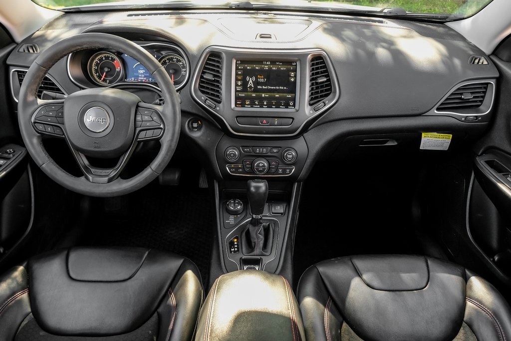 used 2022 Jeep Cherokee car, priced at $24,886