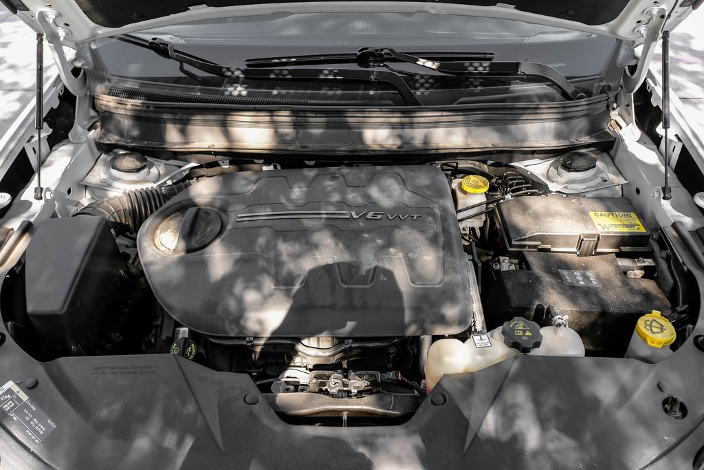 used 2022 Jeep Cherokee car, priced at $24,886