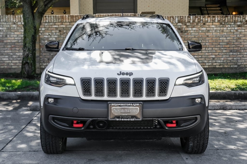 used 2022 Jeep Cherokee car, priced at $24,886