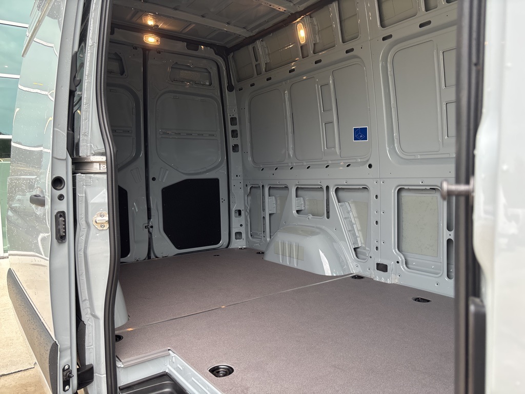 New 2025 Mercedes-Benz Sprinter 2500 Standard Roof AWD Empty Cargo Van for sale #MB5412 - photo 38