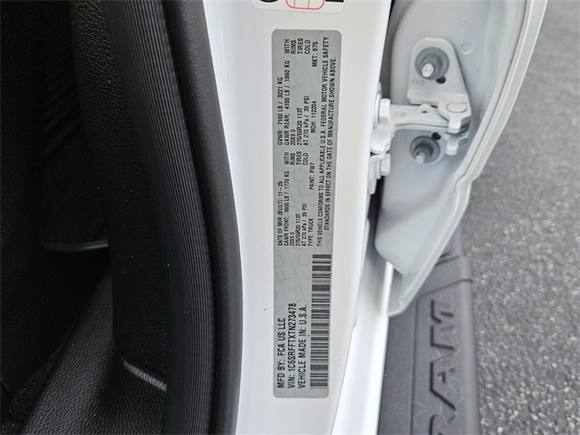 2026 Ram 1500 Big Horn Crew Cab 4x4 5'7" Box