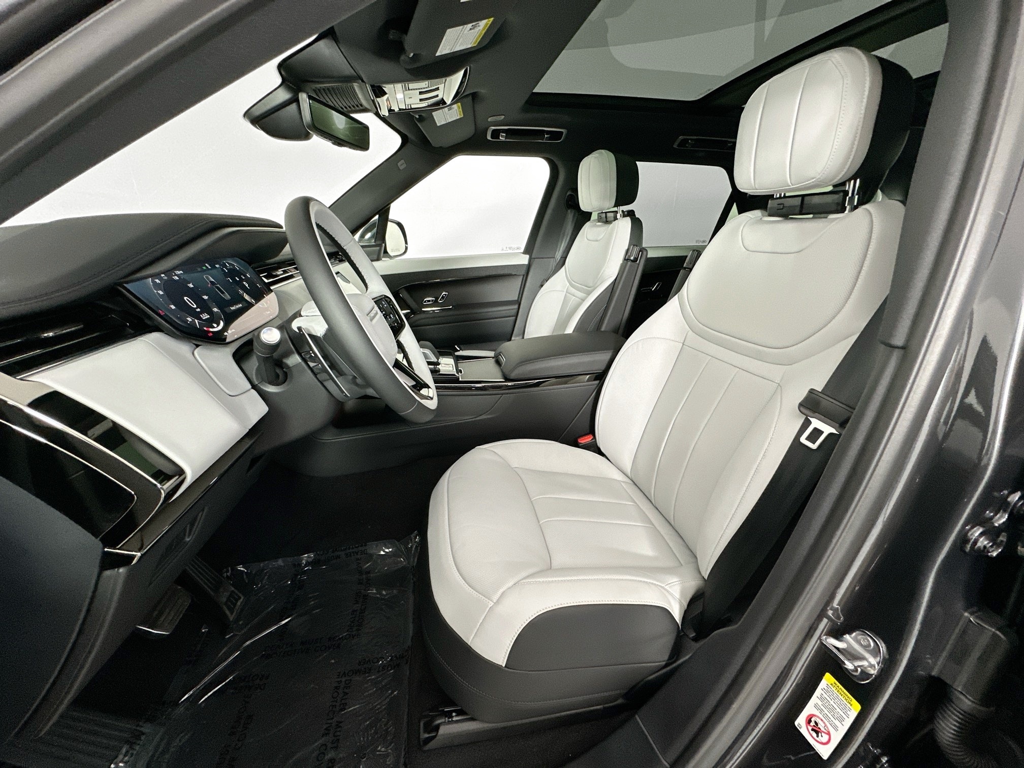 new 2026 Land Rover Range Rover Sport car, priced at $118,650