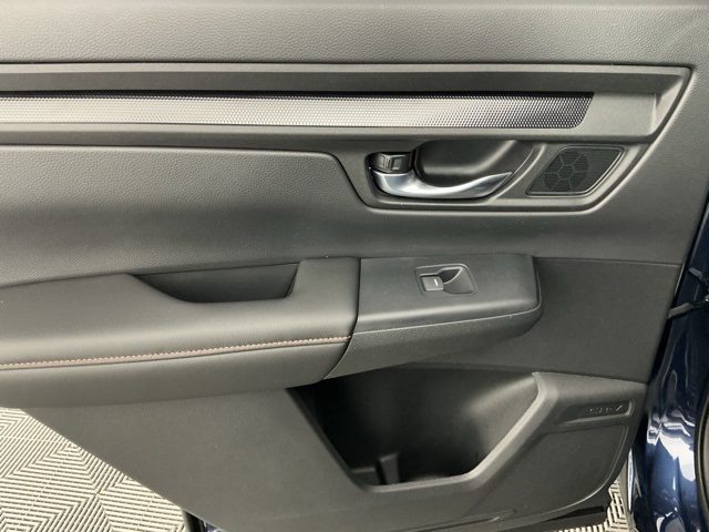 new 2026 Honda CR-V Hybrid car, priced at $41,675