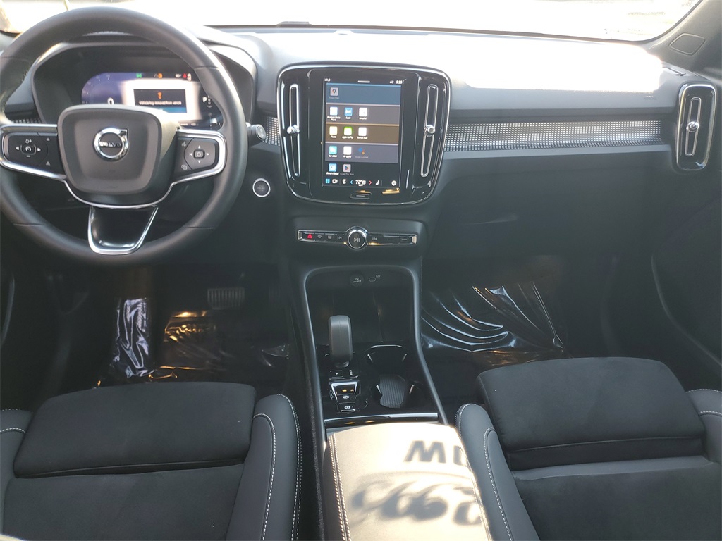used 2025 Volvo XC40 car, priced at $30,995