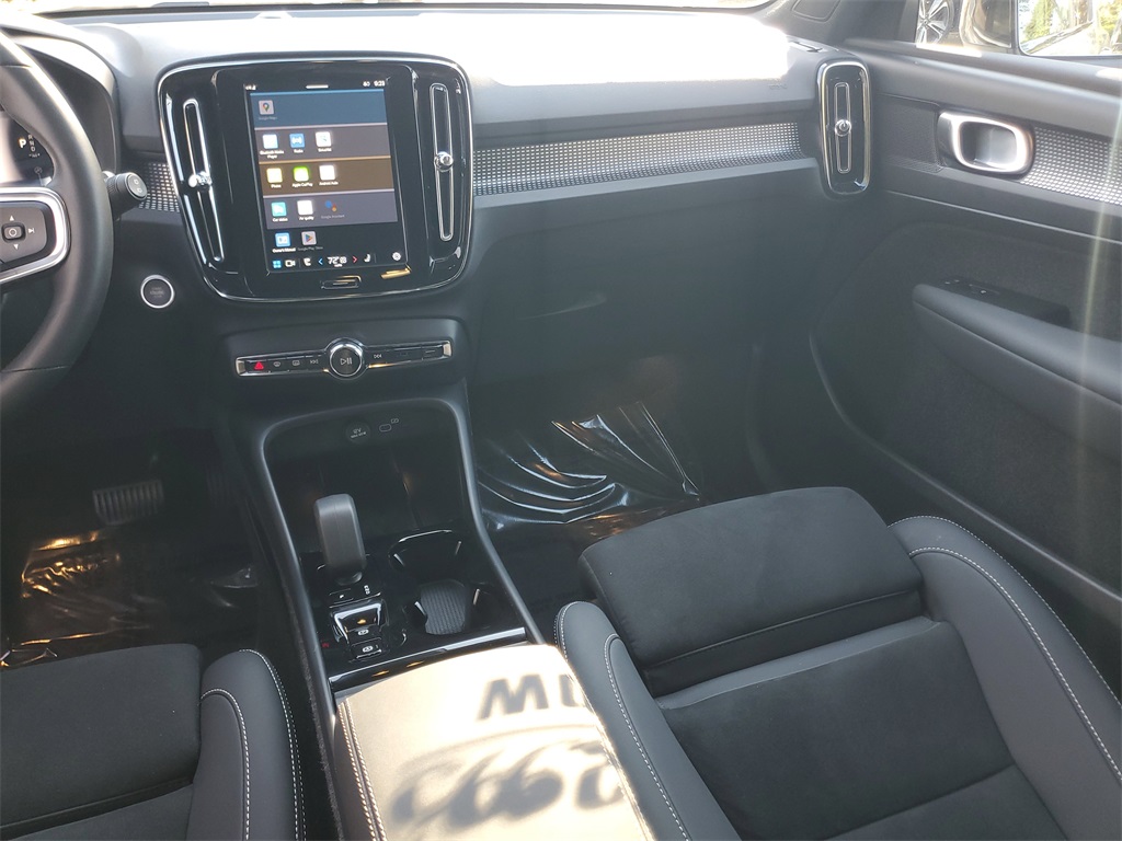 used 2025 Volvo XC40 car, priced at $30,995