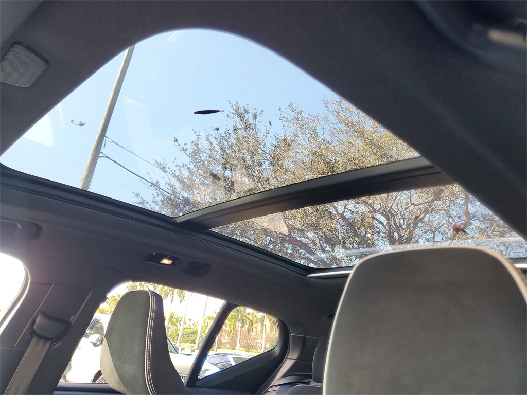 used 2025 Volvo XC40 car, priced at $30,995