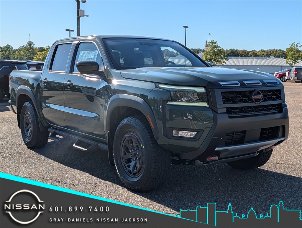 2026 Nissan Frontier PRO-4X's photo