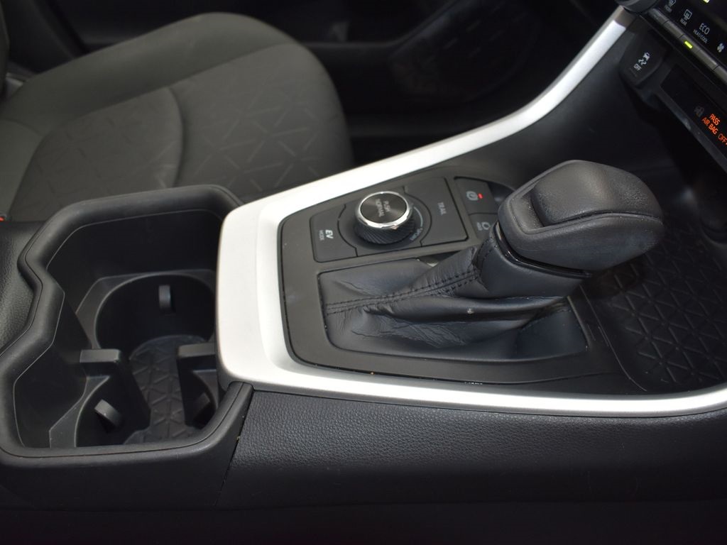 2023 Silver Sky Metallic Toyota RAV4 XLE AWD SUV