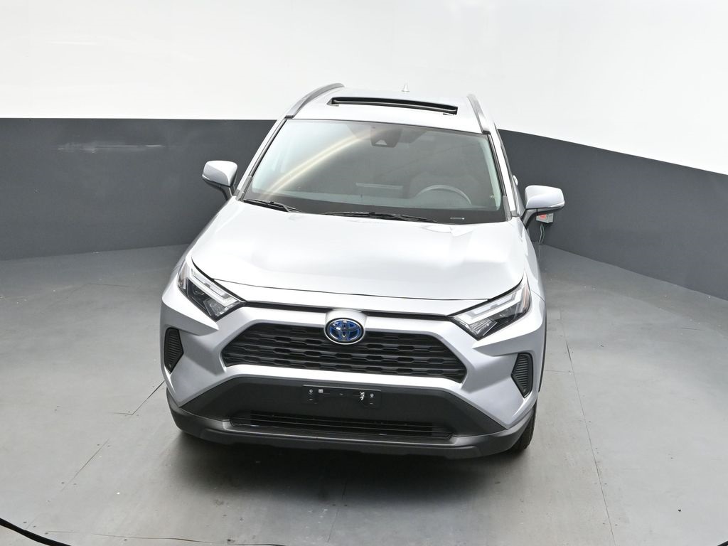 2023 Silver Sky Metallic Toyota RAV4 XLE AWD SUV