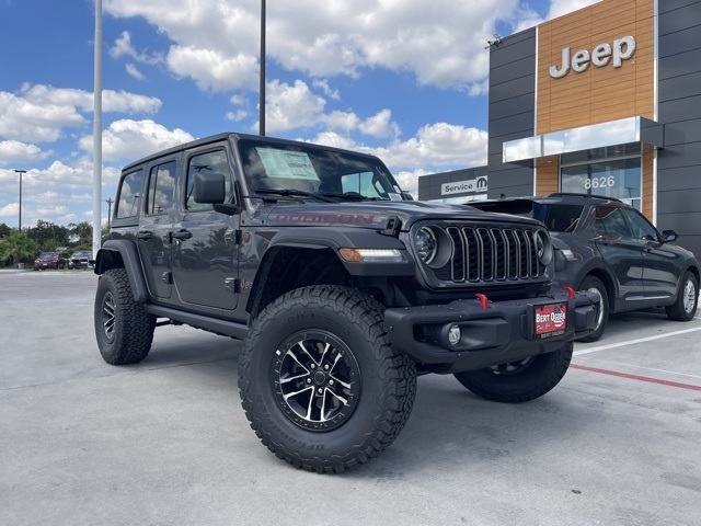 2025 Jeep Wrangler 4-Door Rubicon's photo