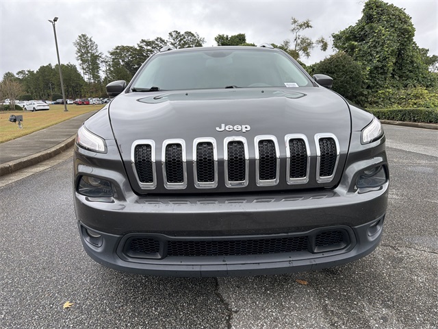 Used 2017 Jeep Cherokee Latitude with VIN 1C4PJLCBXHW593031 for sale in Canton, GA