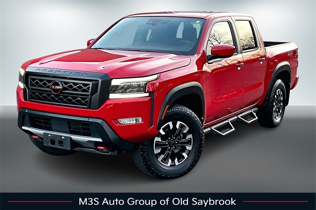 2024 Nissan Frontier PRO-4X's photo