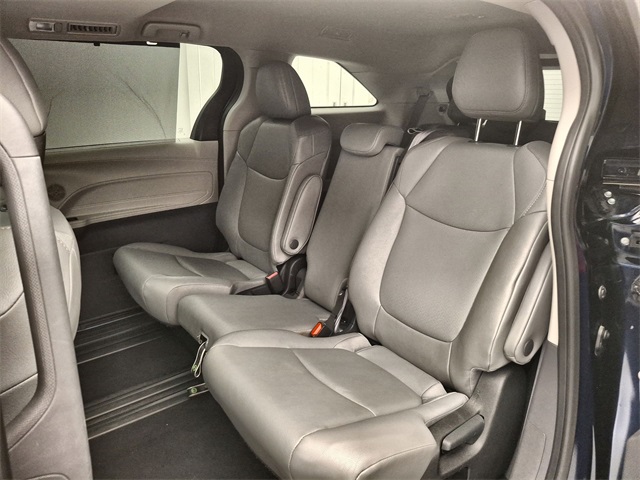 Used 2023 Toyota Sienna Van