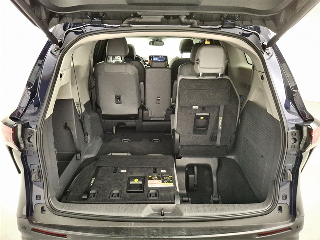 Used 2023 Toyota Sienna Van