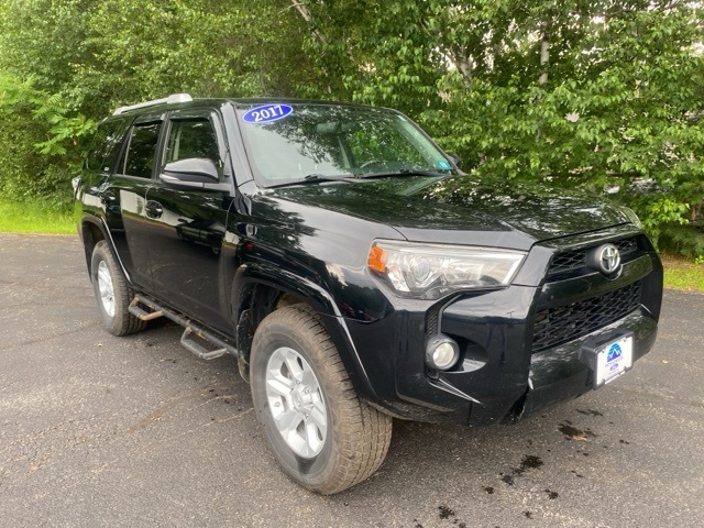 2017 Black Toyota 4Runner SR5 4X4 SUV