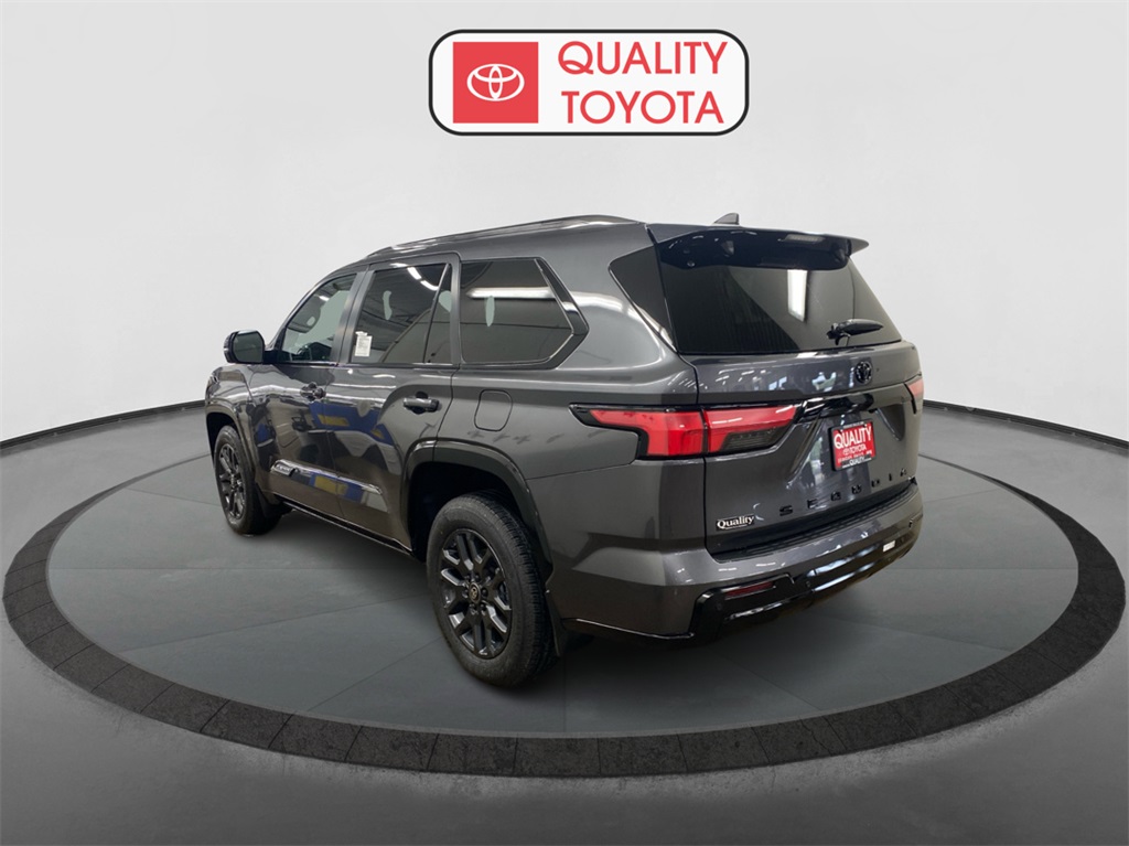 2025 Toyota Sequoia Platinum photo 2